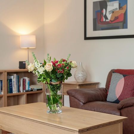 The Holyrood Road Residence エディンバラ エクステリア 写真