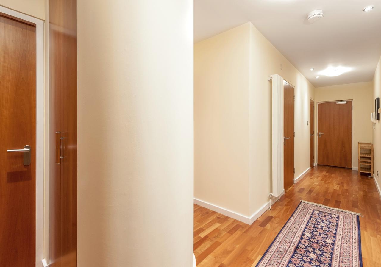 The Holyrood Road Residence エディンバラ エクステリア 写真