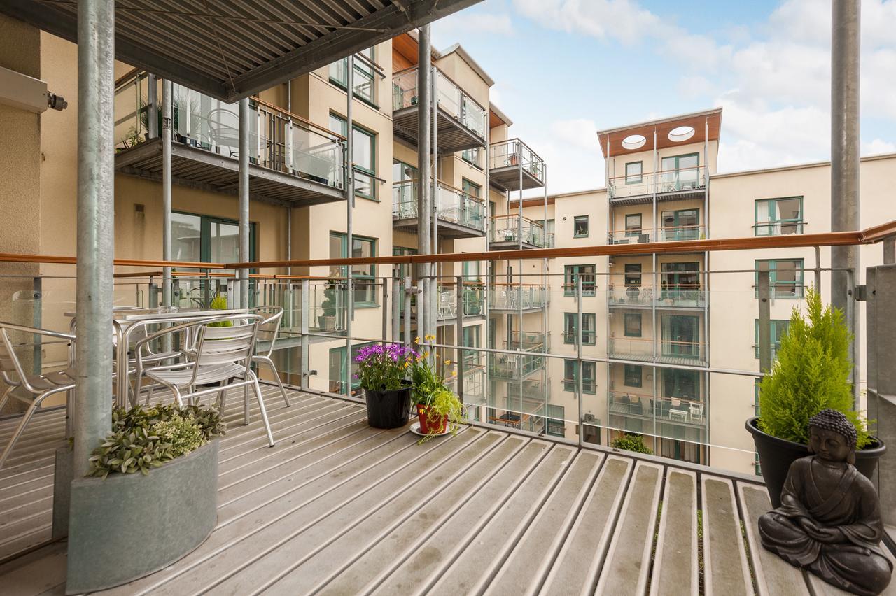 The Holyrood Road Residence エディンバラ 部屋 写真