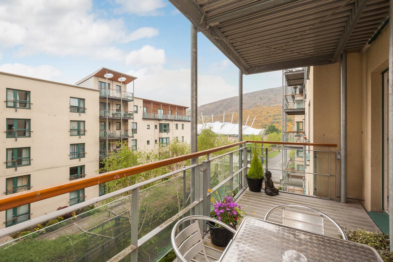 The Holyrood Road Residence エディンバラ 部屋 写真
