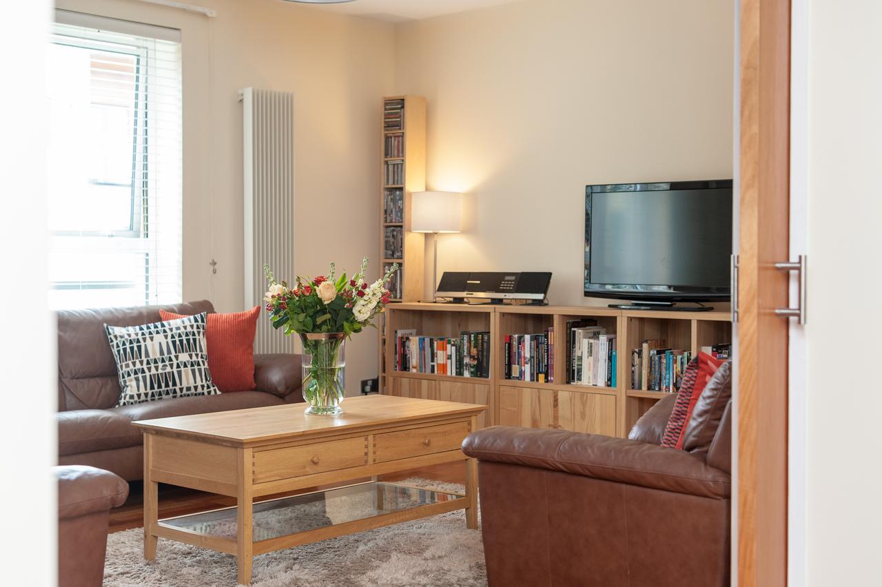 The Holyrood Road Residence エディンバラ 部屋 写真